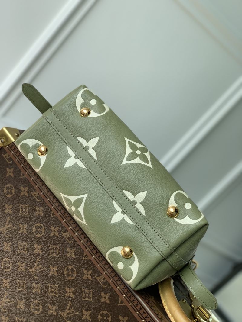 LV Hobo Bags